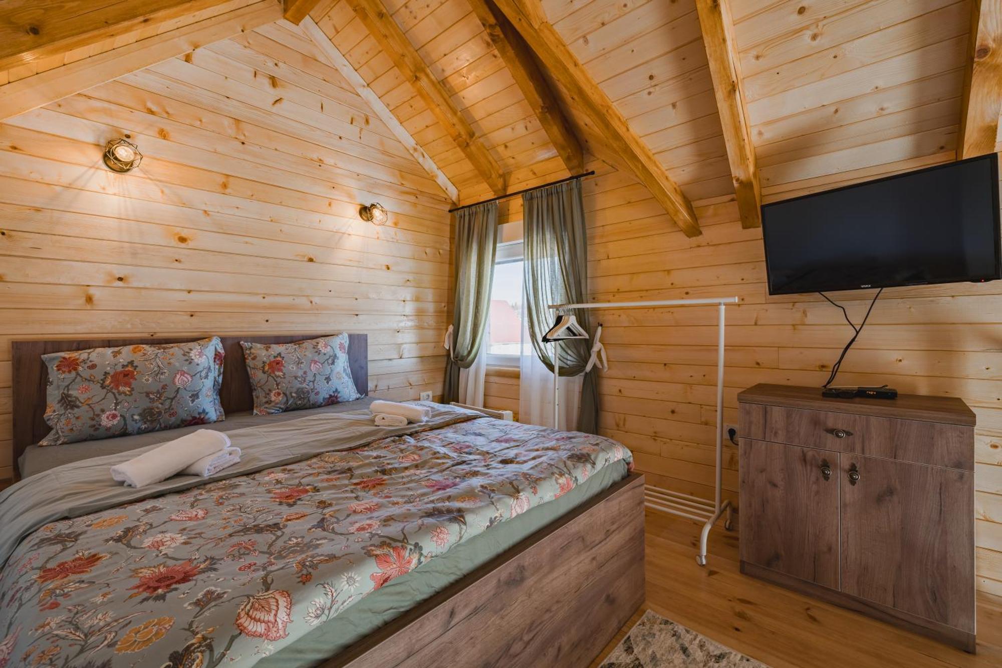 Mountain House Ivanovic Moticki Gaj Exteriér fotografie